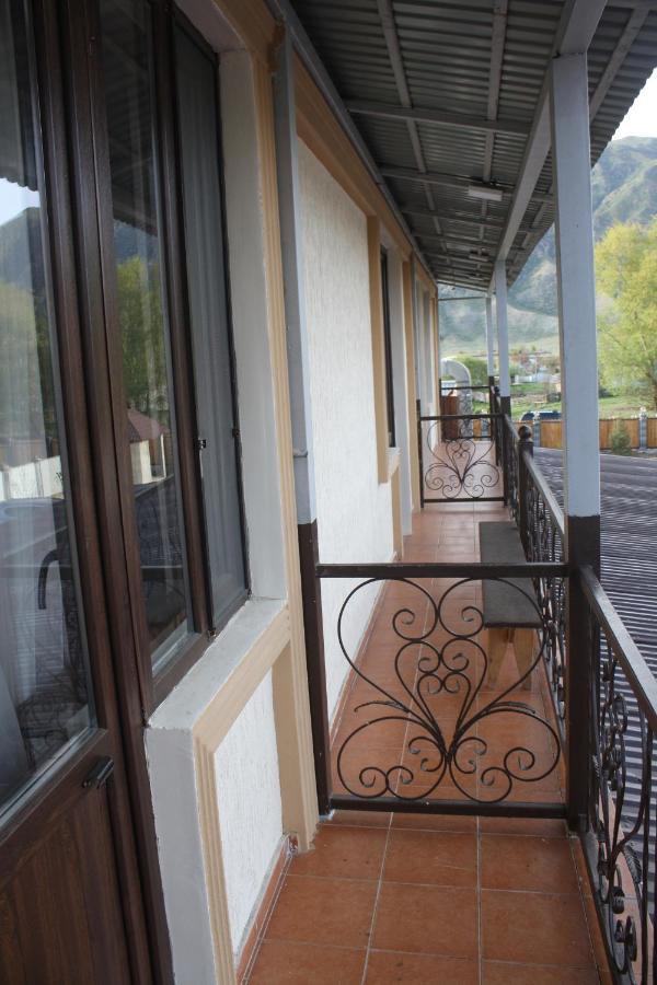 Saty Guest House Екстериор снимка