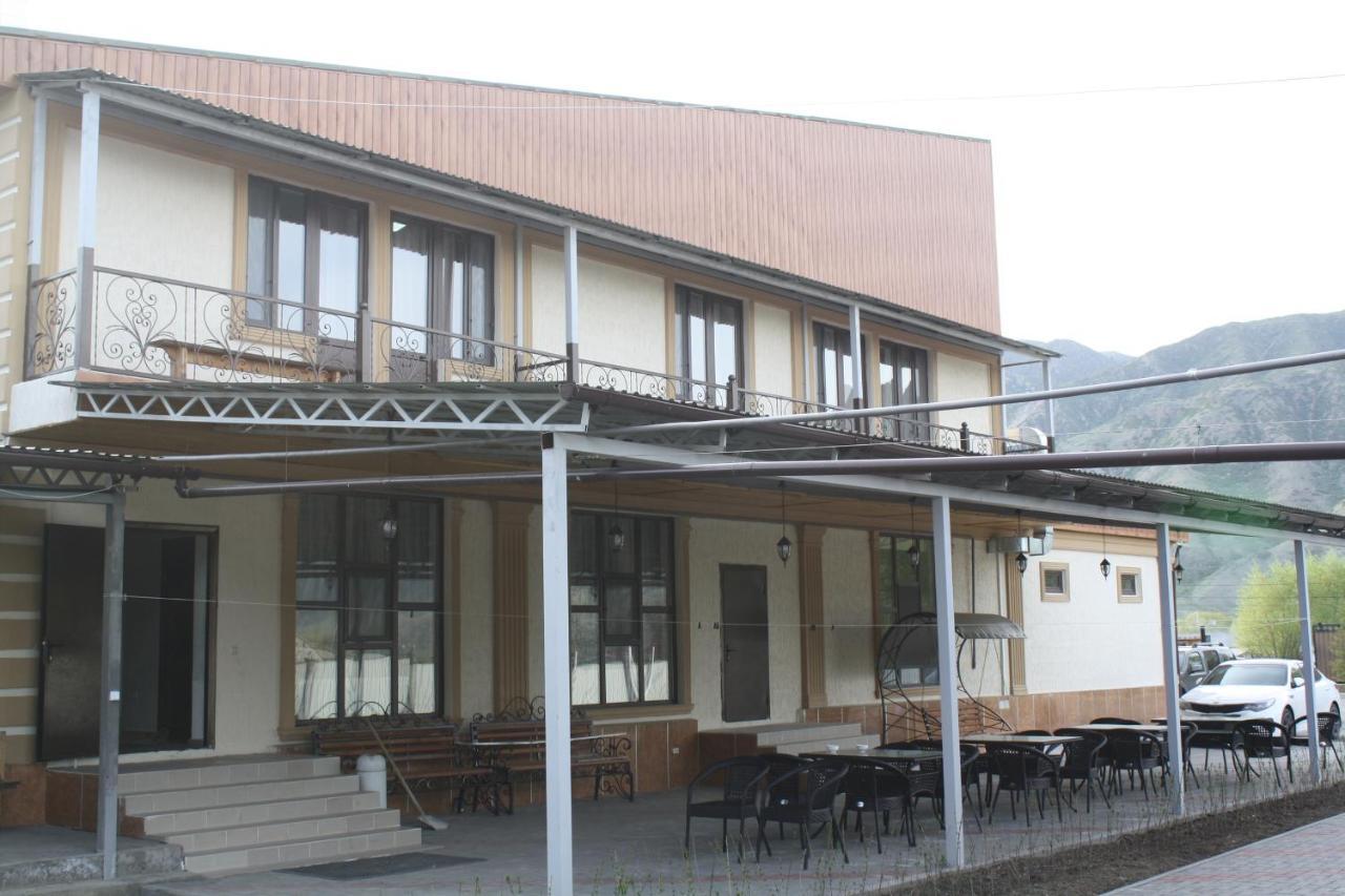 Saty Guest House Екстериор снимка