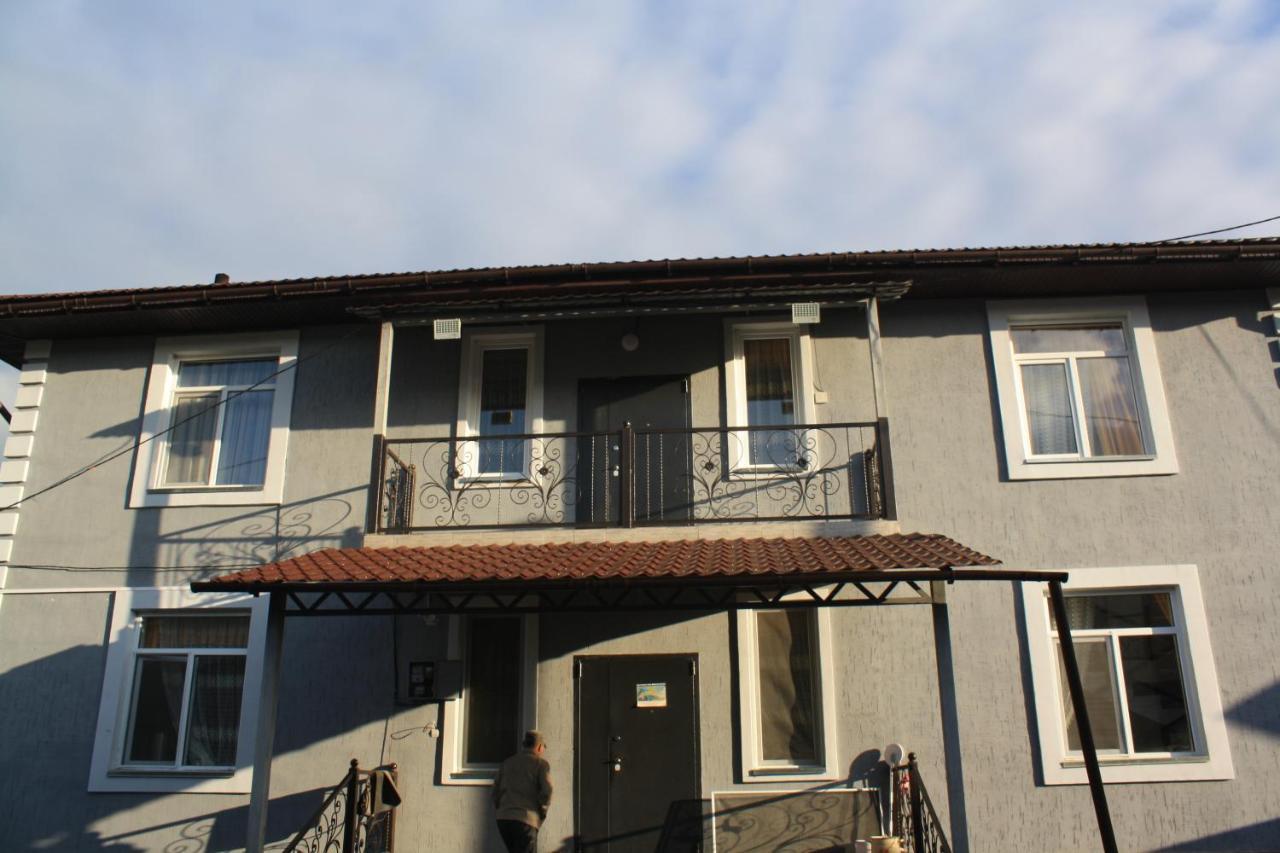 Saty Guest House Екстериор снимка