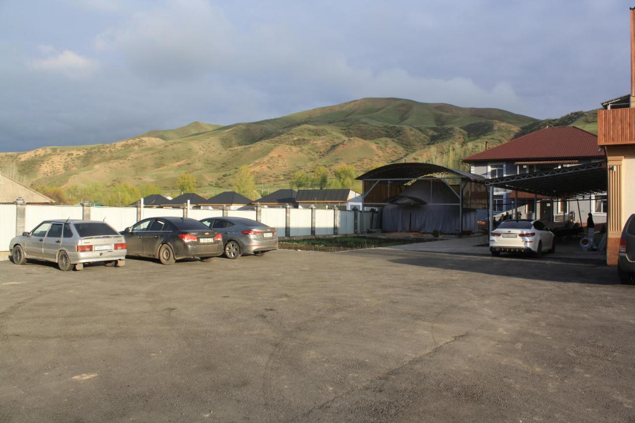 Saty Guest House Екстериор снимка