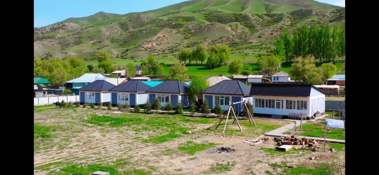 Saty Guest House Екстериор снимка
